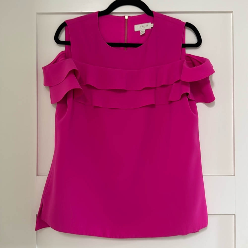 Ted Baker fuscia pink top w/cutaway sleeves and ruffles.Size 3 (US approx 6-8)